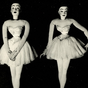 Due ballerine sul palco